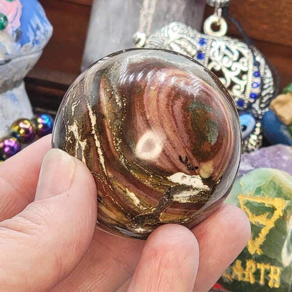 Treasure Chest of Crystals ❤️ - Picture 4 of 10